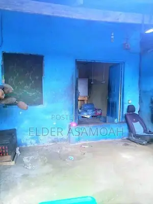 Shop for Sale at Odorna