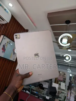 New Apple iPad Pro 12.9 (2022) 2 TB Gray