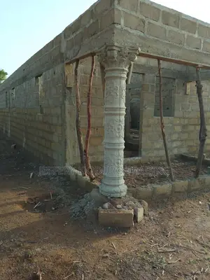 Flower Round Pillars / Mouldings