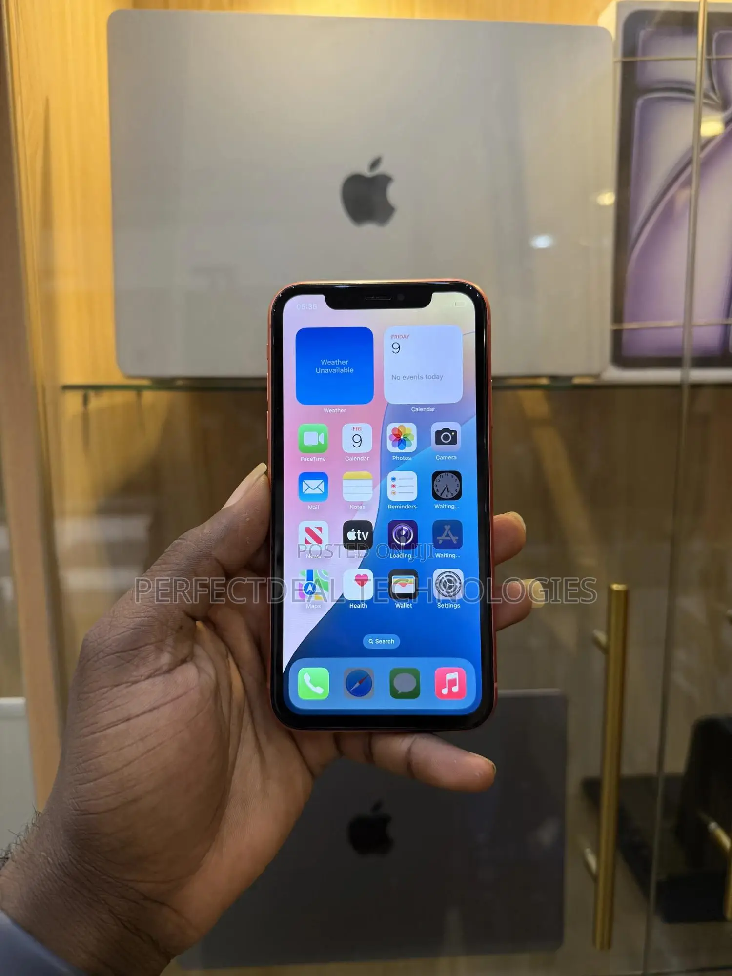 New Apple iPhone XR 64 GB Orange