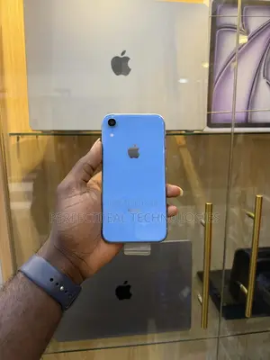 New Apple iPhone XR 64 GB Blue