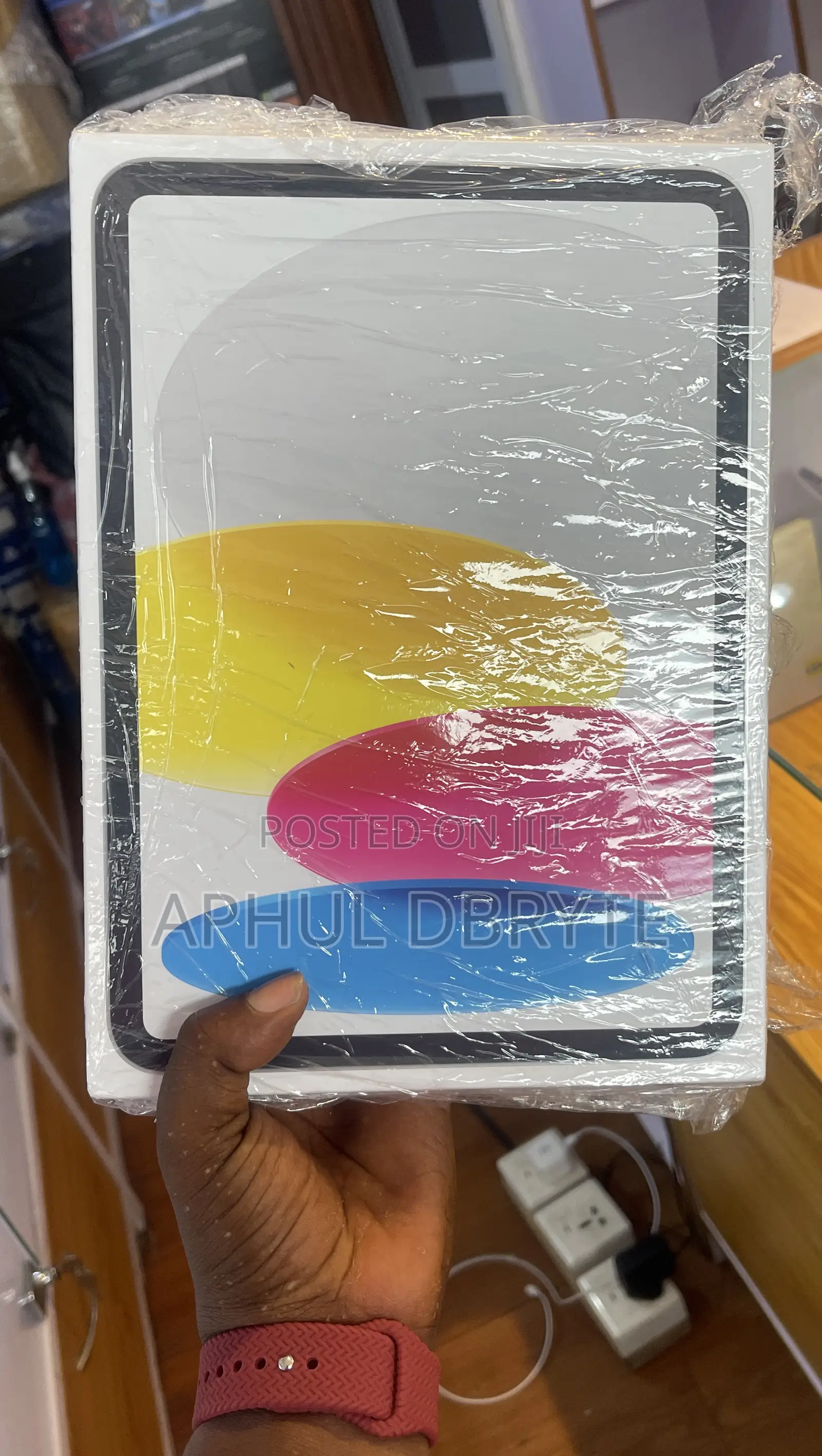 New Apple iPad (2025) 128 GB