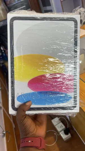 New Apple iPad (2025) 128 GB