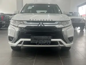 New Mitsubishi Outlander 2022 White