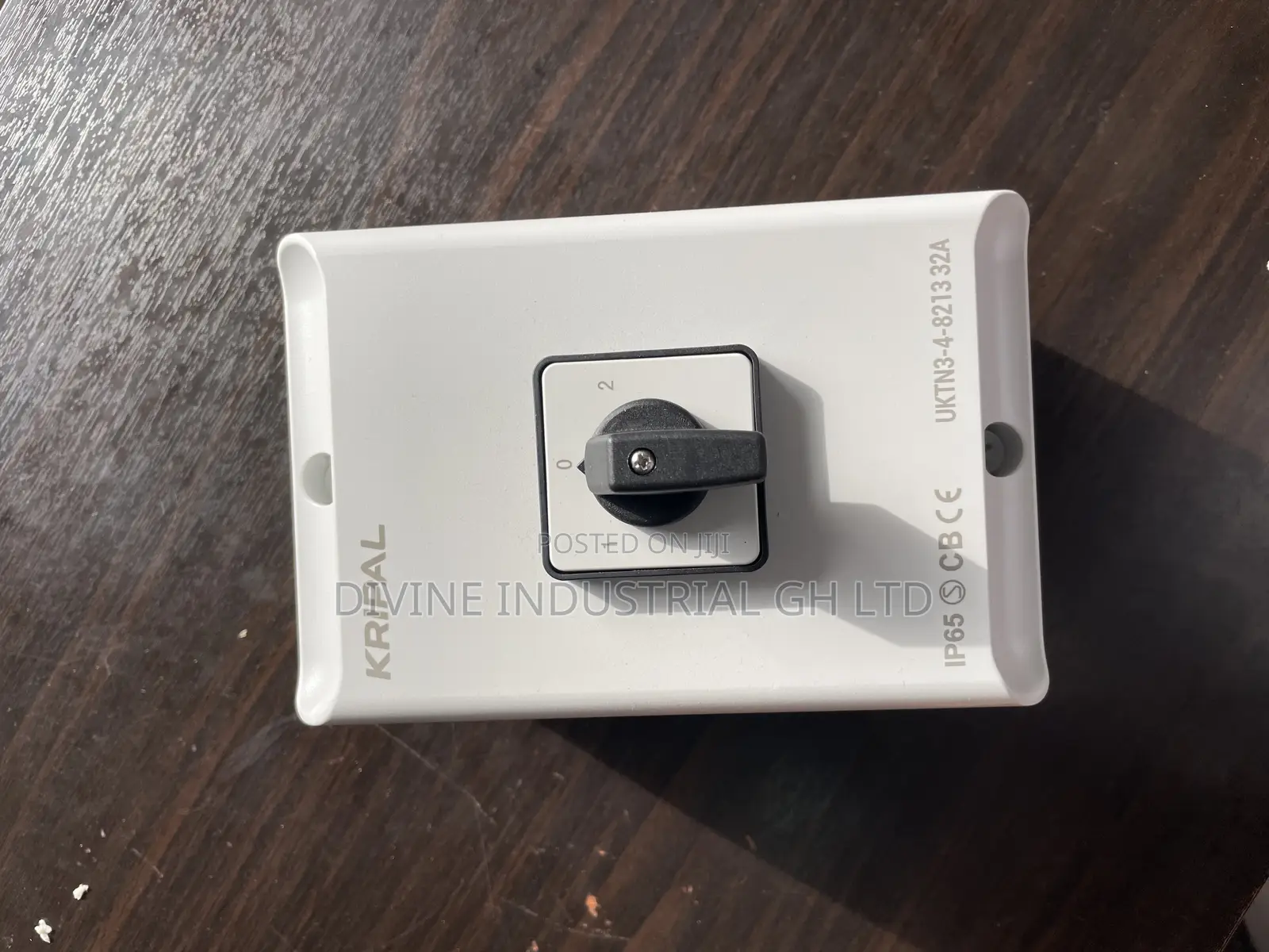 Kripal 4 Pole 32a Changeover Switch