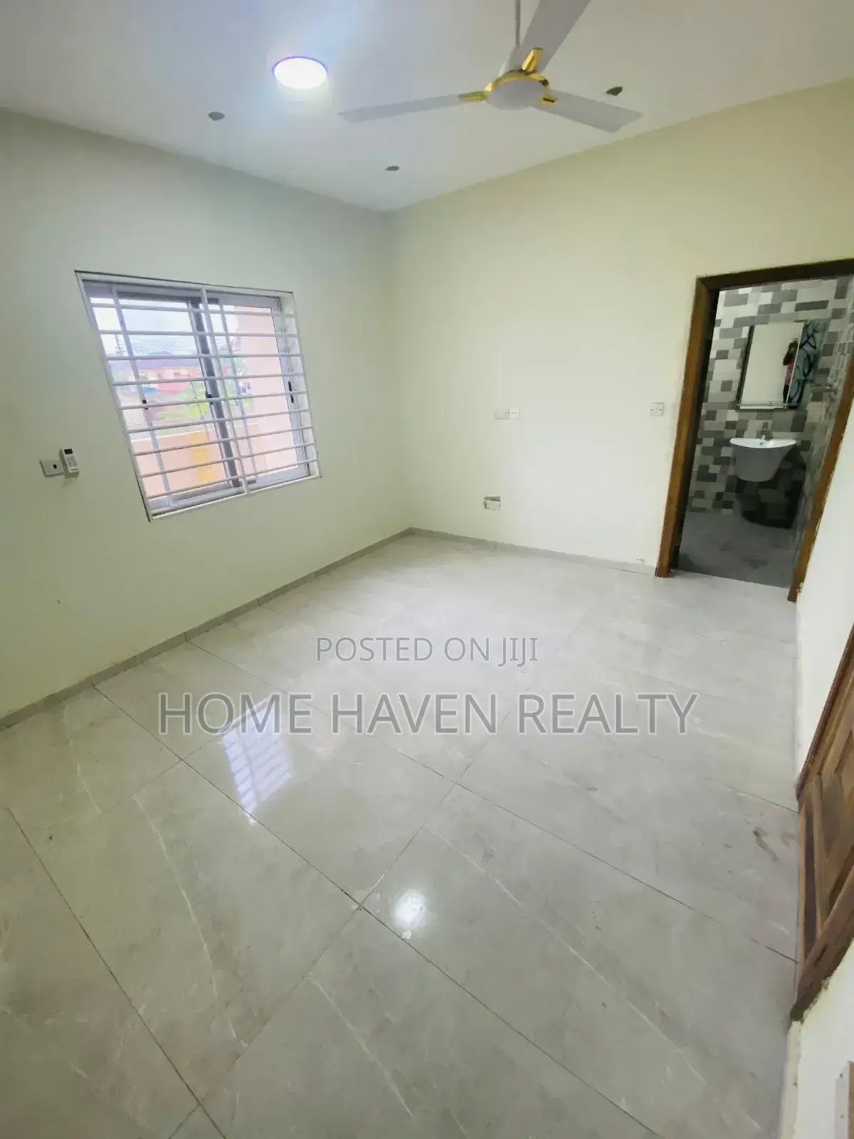 2bdrm Apartment in East Airport, Spintex for rent