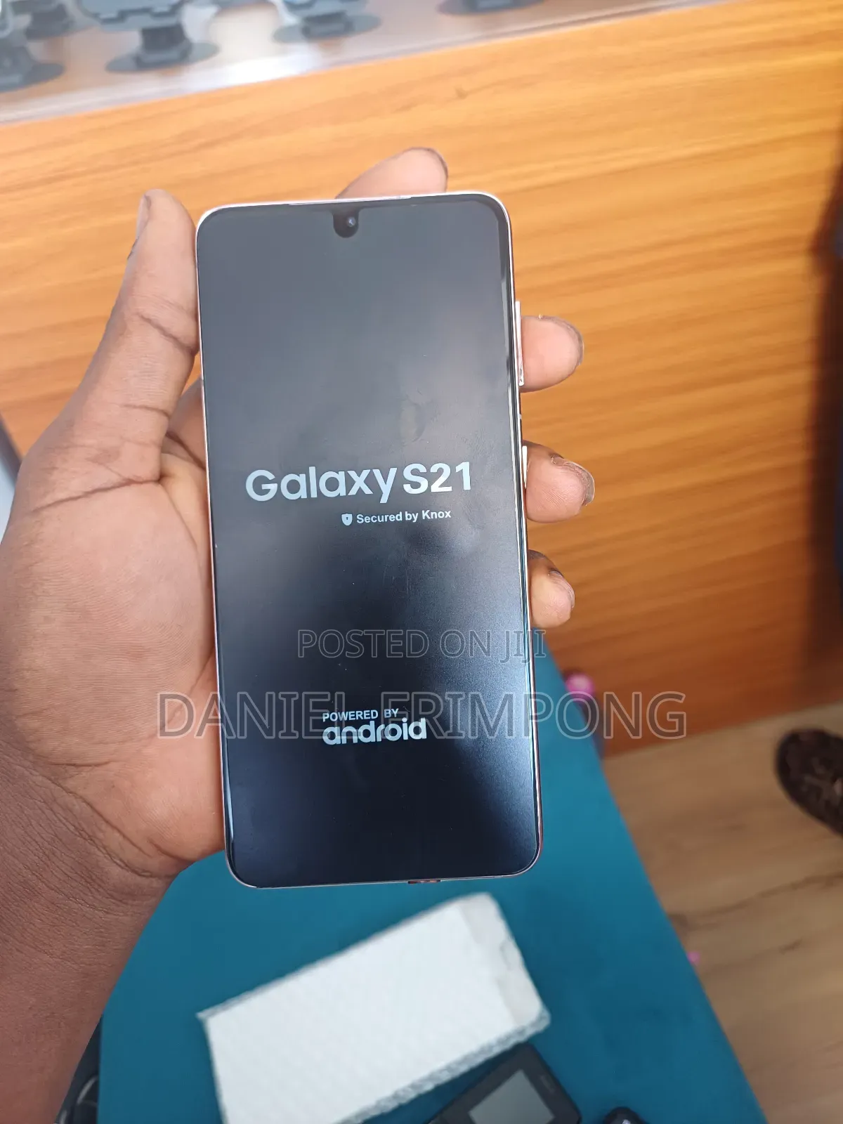 New Samsung Galaxy S21 5G 128 GB Black