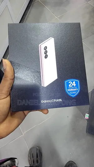 New Samsung Galaxy Z Fold6 256 GB Gold