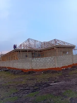 Rroofing Carpenter Call Me or Whatsapp Me