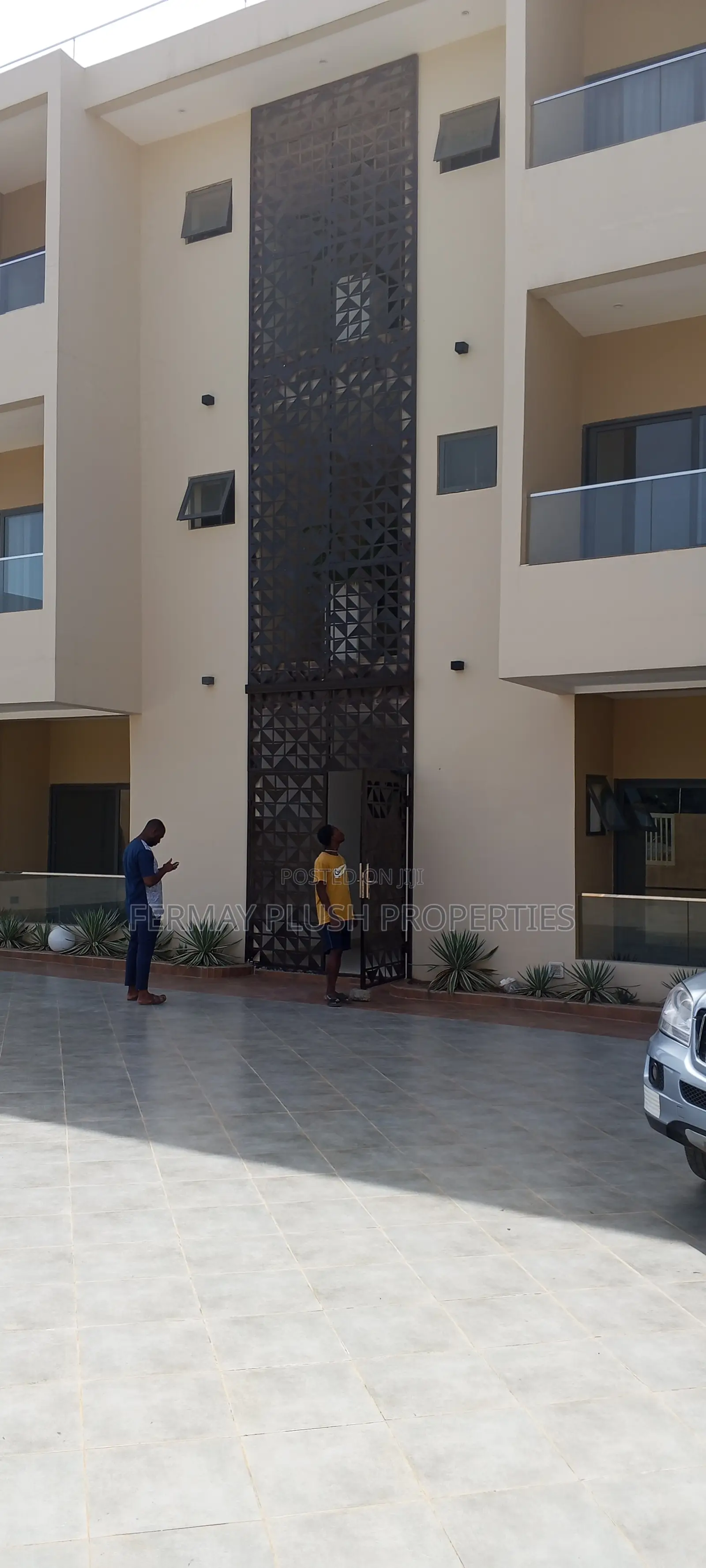 Furnished 1bdrm Apartment in Accra Homes for sale