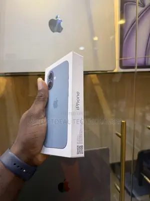 New Apple iPhone 16 128 GB Green