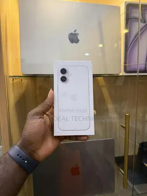 New Apple iPhone 16 128 GB White