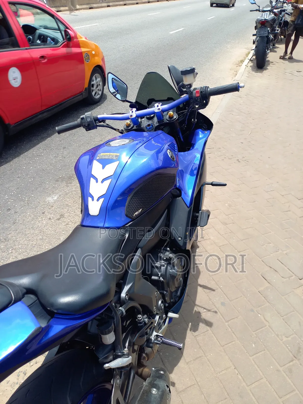 Yamaha R6 2022 Blue