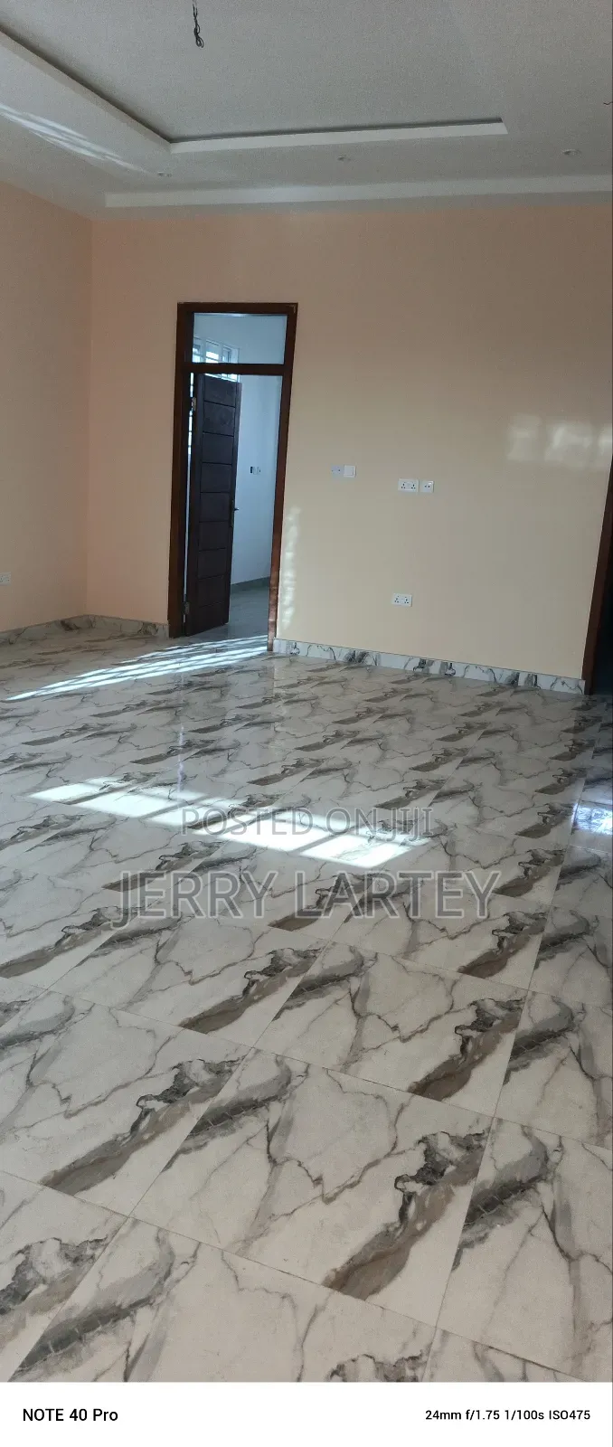 2bdrm Apartment in Dansoman Exhibition for rent