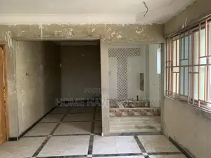 7bdrm House in Koans Panpanso, Amasaman for sale