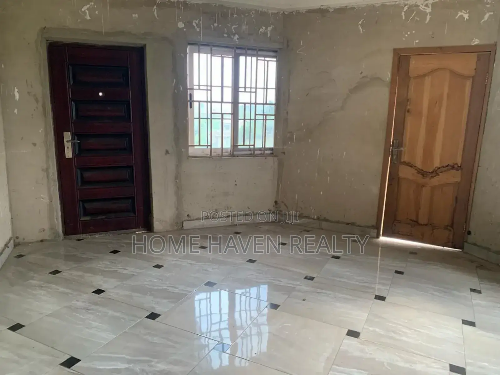 7bdrm House in Koans Panpanso, Amasaman for sale