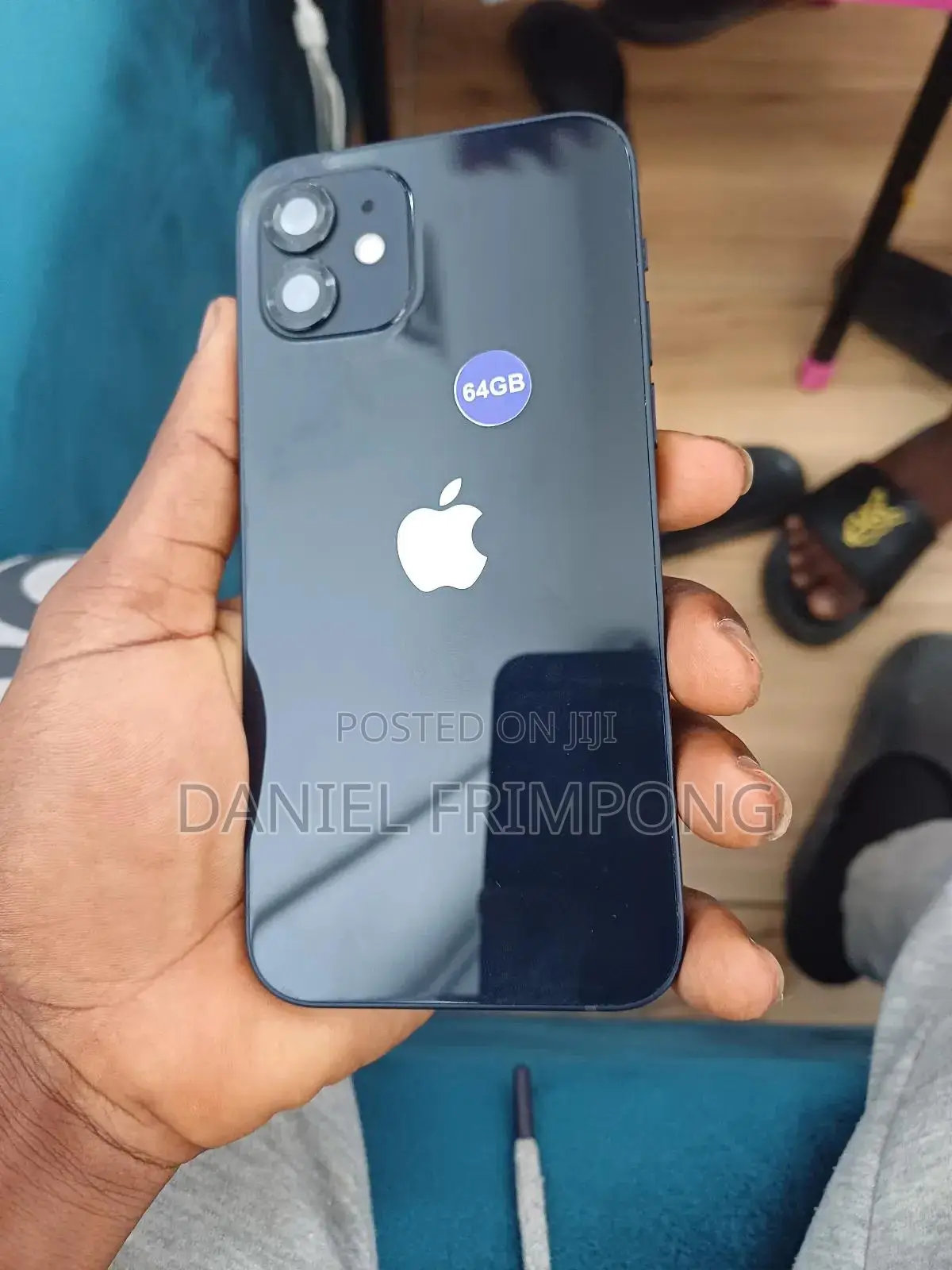 Apple iPhone 12 64 GB Black