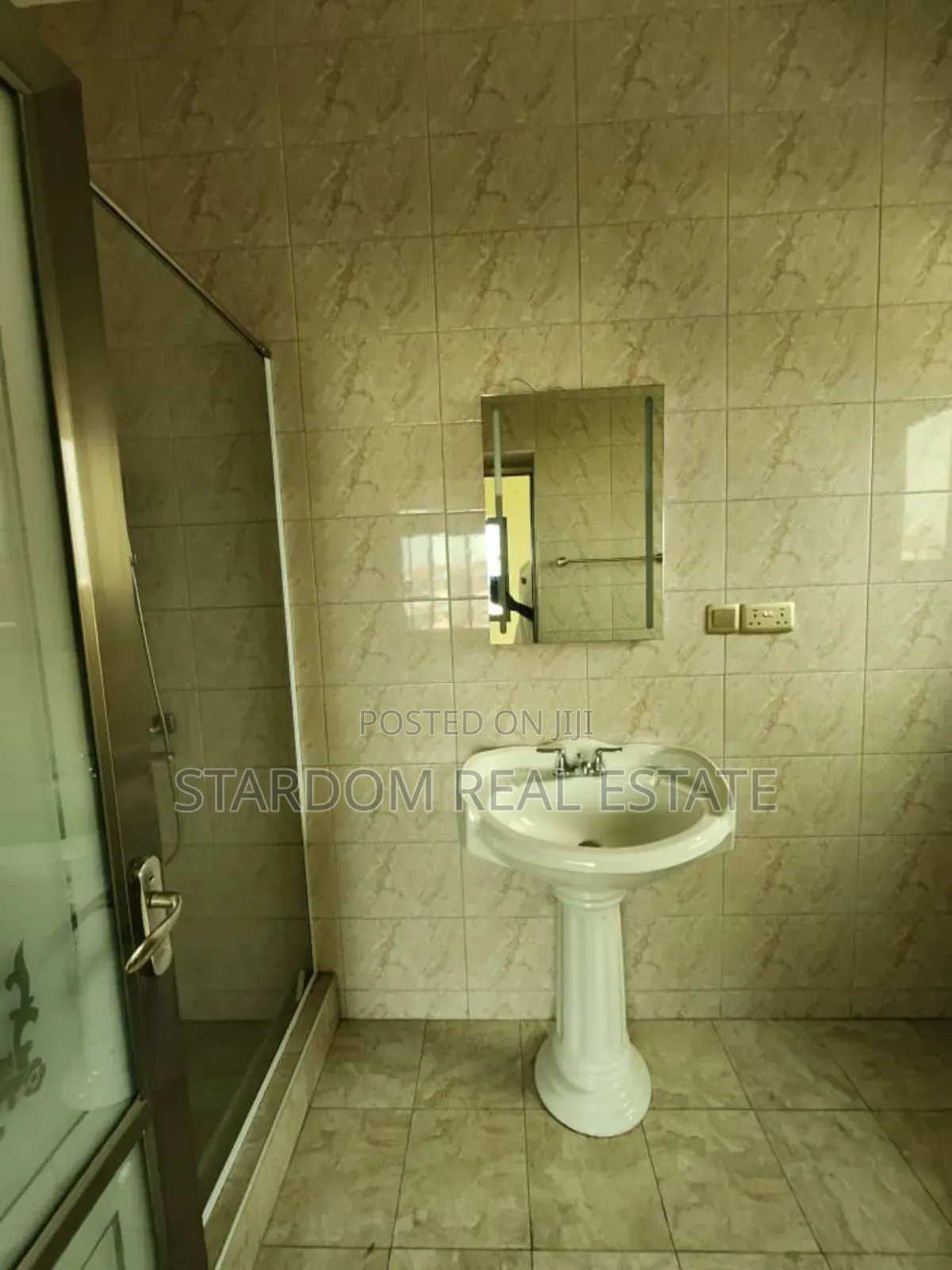 2bdrm Apartment in East Legon for rent