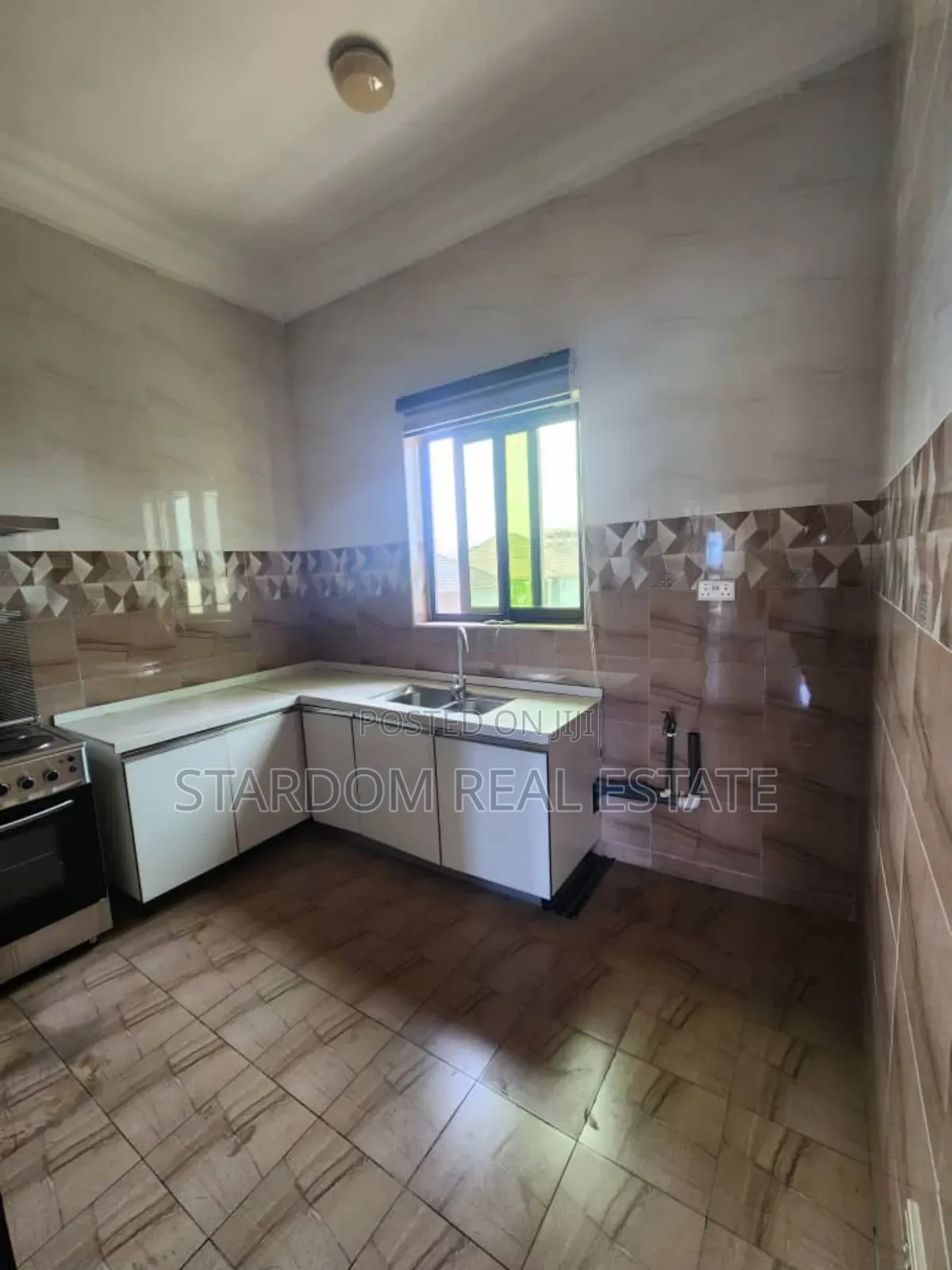 2bdrm Apartment in East Legon for rent