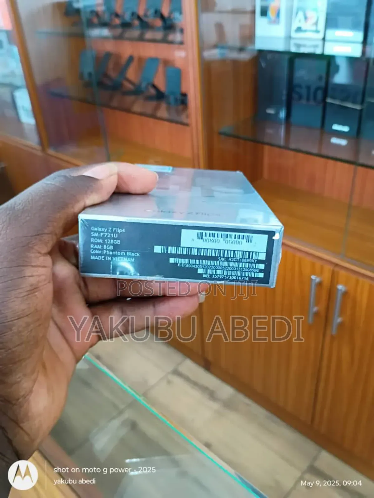 New Samsung Galaxy Z Flip4 256 GB Black