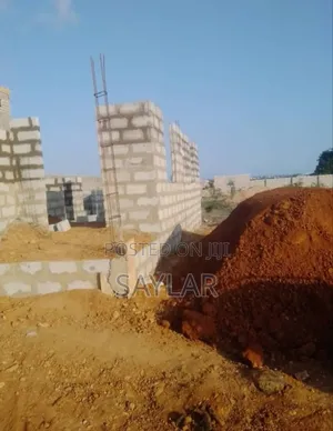 Land for Sale Tema West, With Uncompleted Structure on Done.