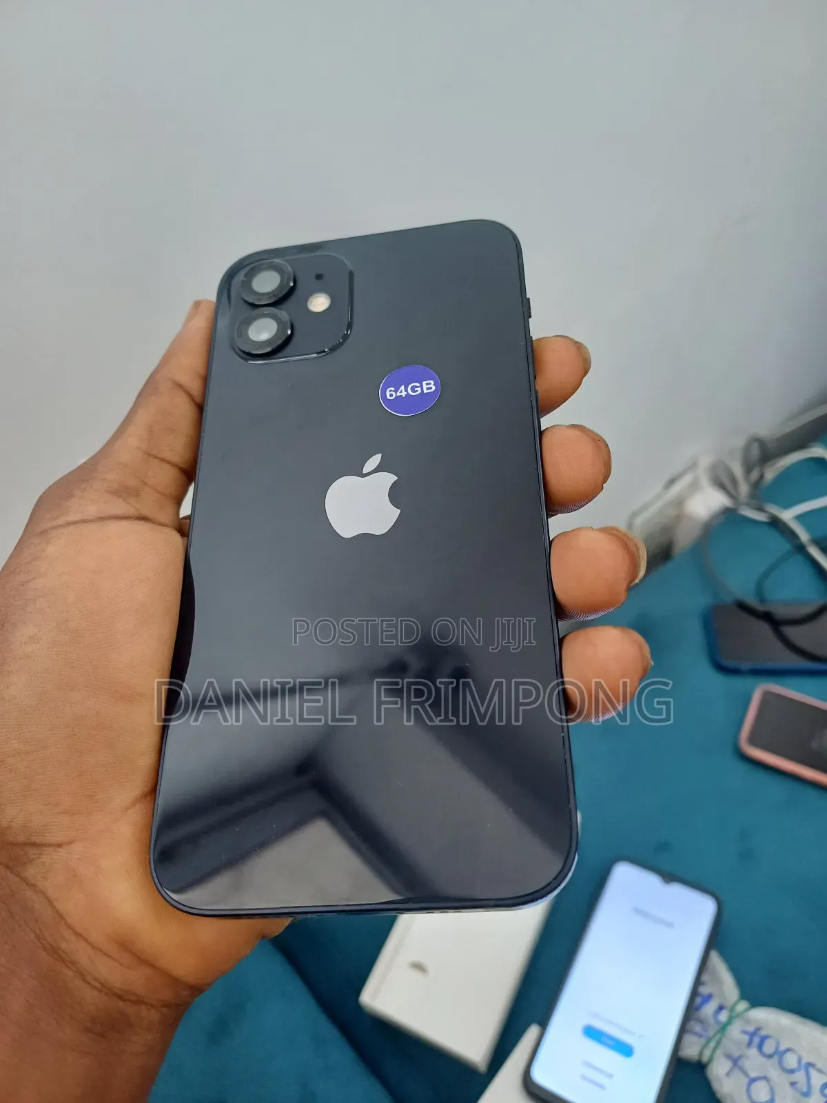 Apple iPhone 12 64 GB Black