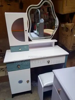 Stylish Vanity Dresser [Led]