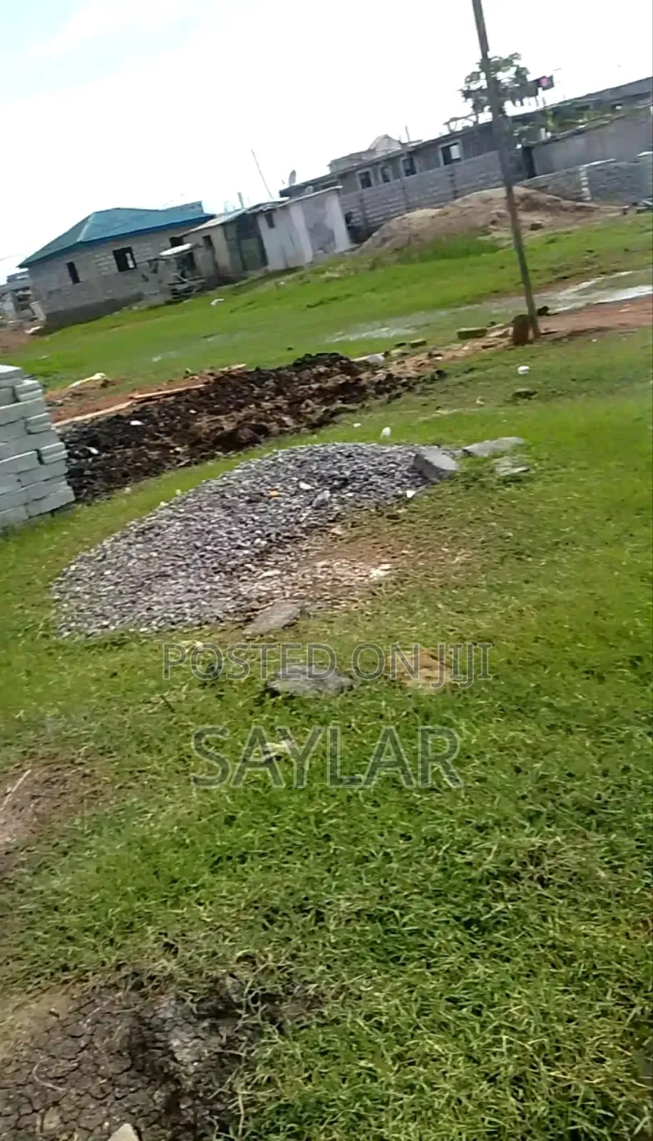 1 and Half Plots of Land for Sale