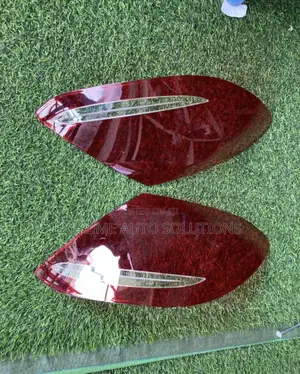 Mercedes Benz C300 2018 Tail Light Cover
