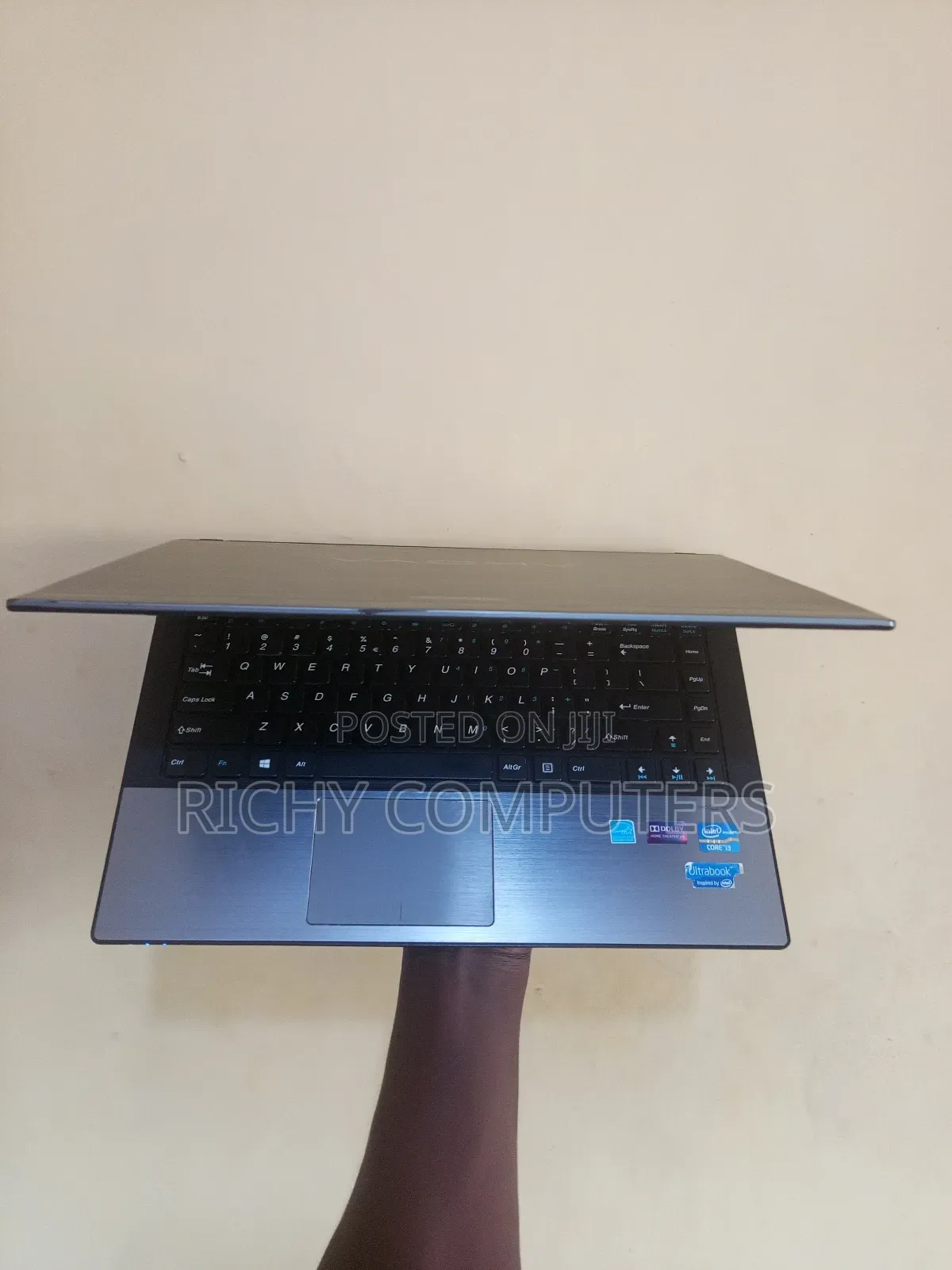 Laptop Medion 4GB Intel Core I3 HDD+SSD 320GB