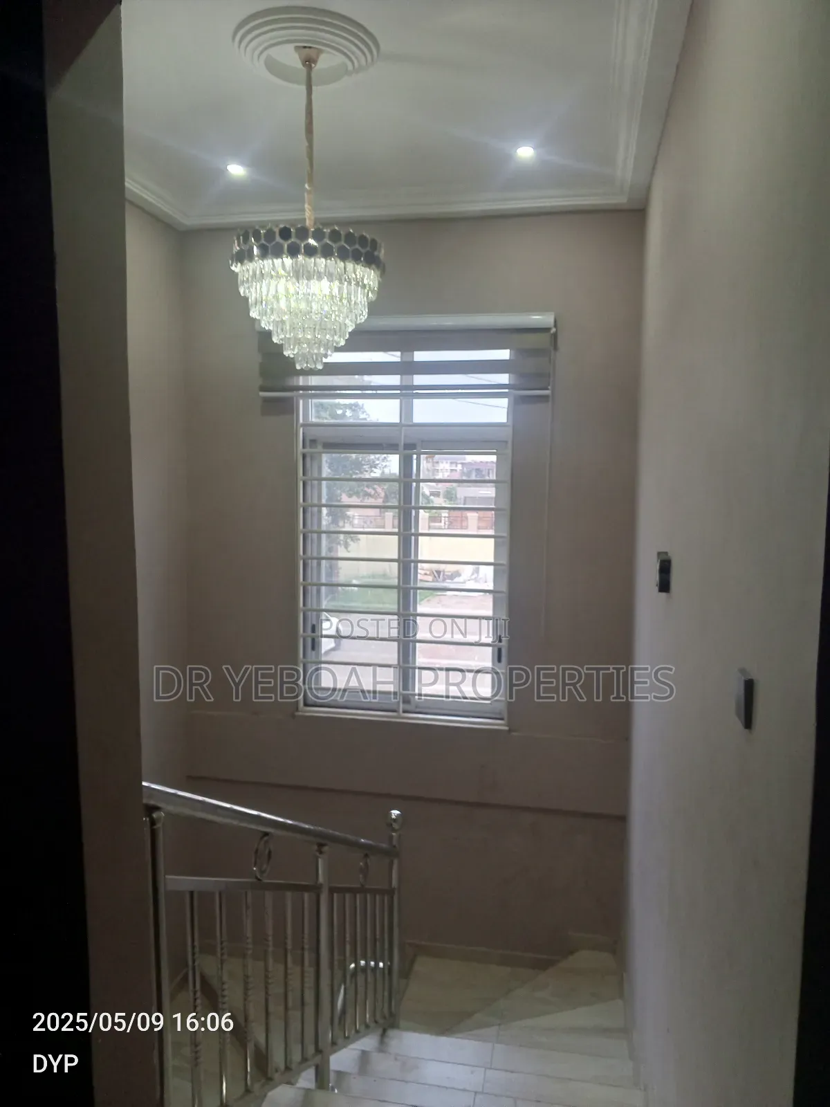 4bdrm Chalet in Spintex Road:- 4 for rent