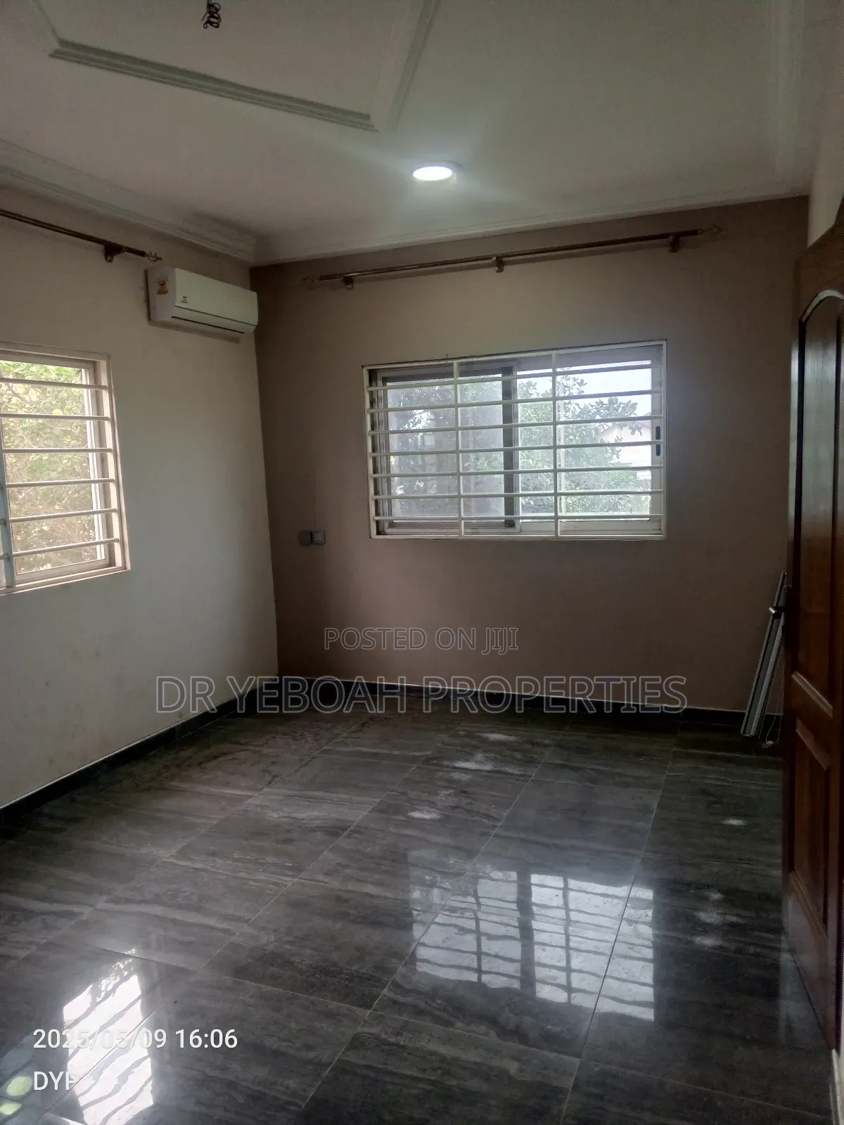 4bdrm Chalet in Spintex Road:- 4 for rent
