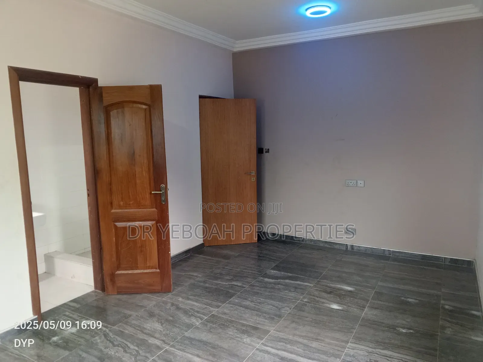 4bdrm Chalet in Spintex Road:- 4 for rent
