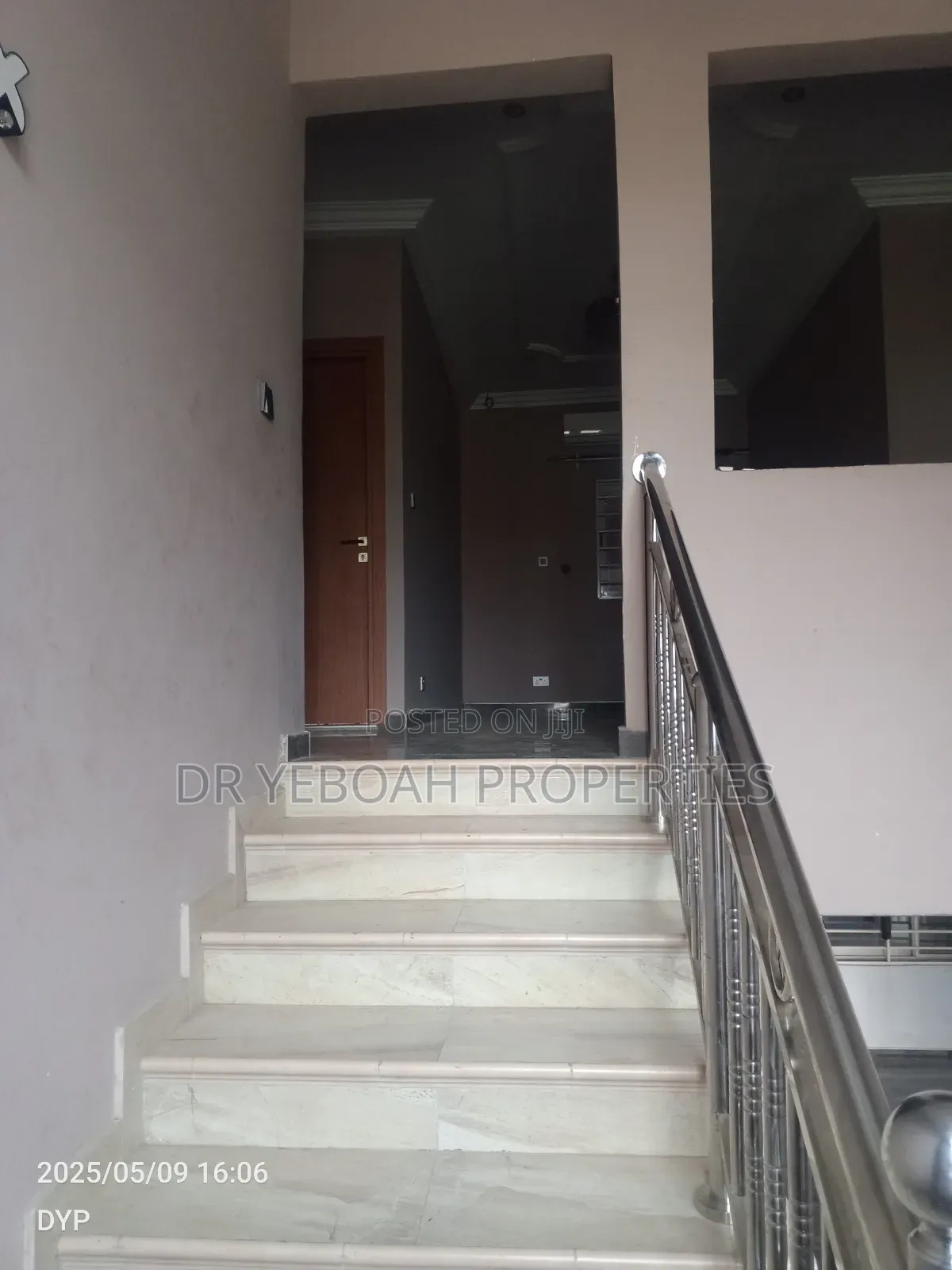 4bdrm Chalet in Spintex Road:- 4 for rent