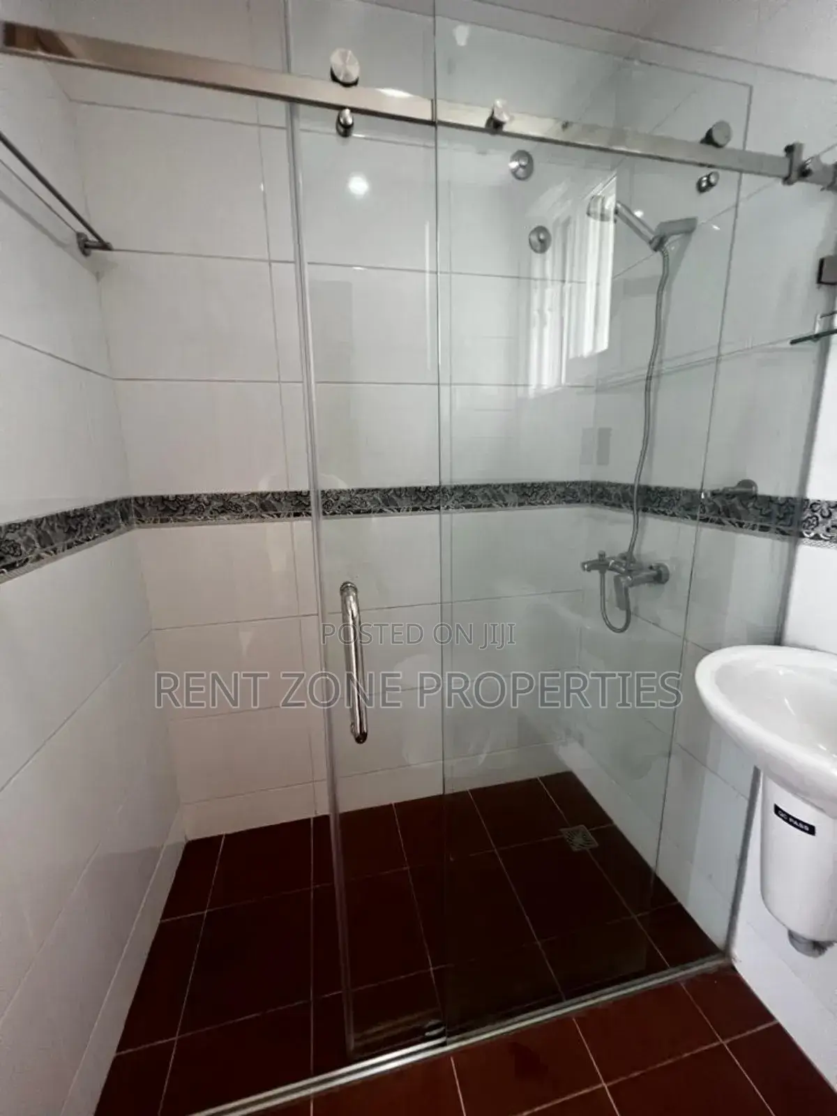 3bdrm Apartment in Rent Zone Properties, West Legon for rent