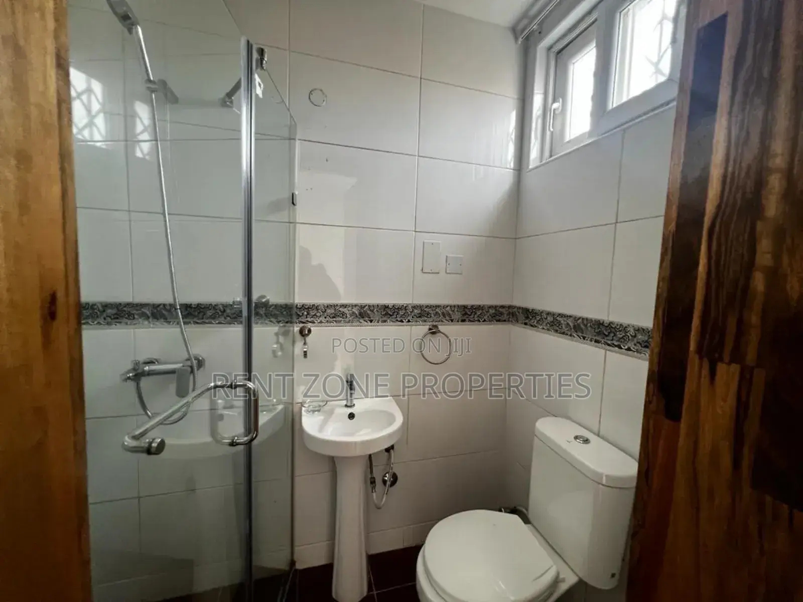 3bdrm Apartment in Rent Zone Properties, West Legon for rent