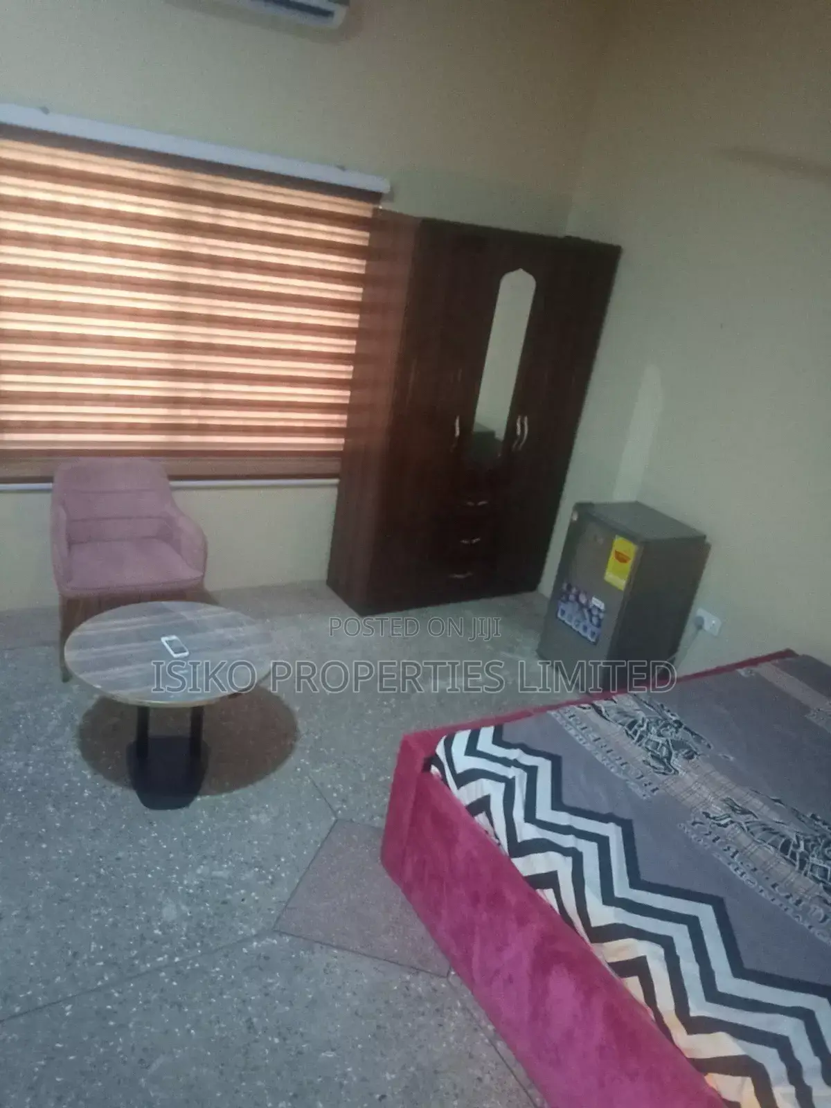 Furnished Short Let / Short Stay Airbnb Apartment for Rent