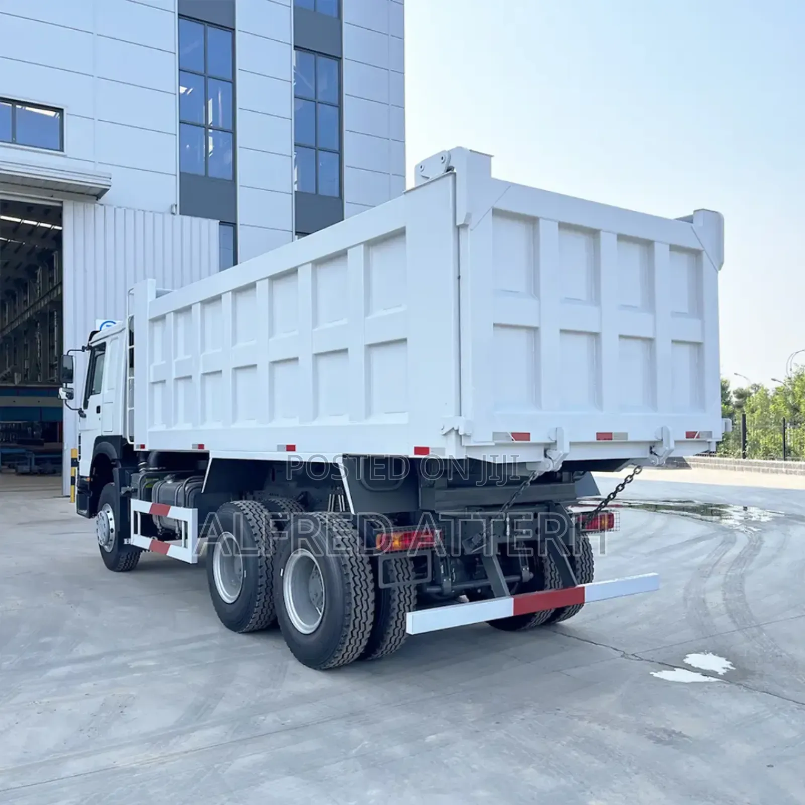 Howo Trucks Available