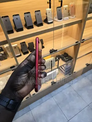 Apple iPhone XR 64 GB Red