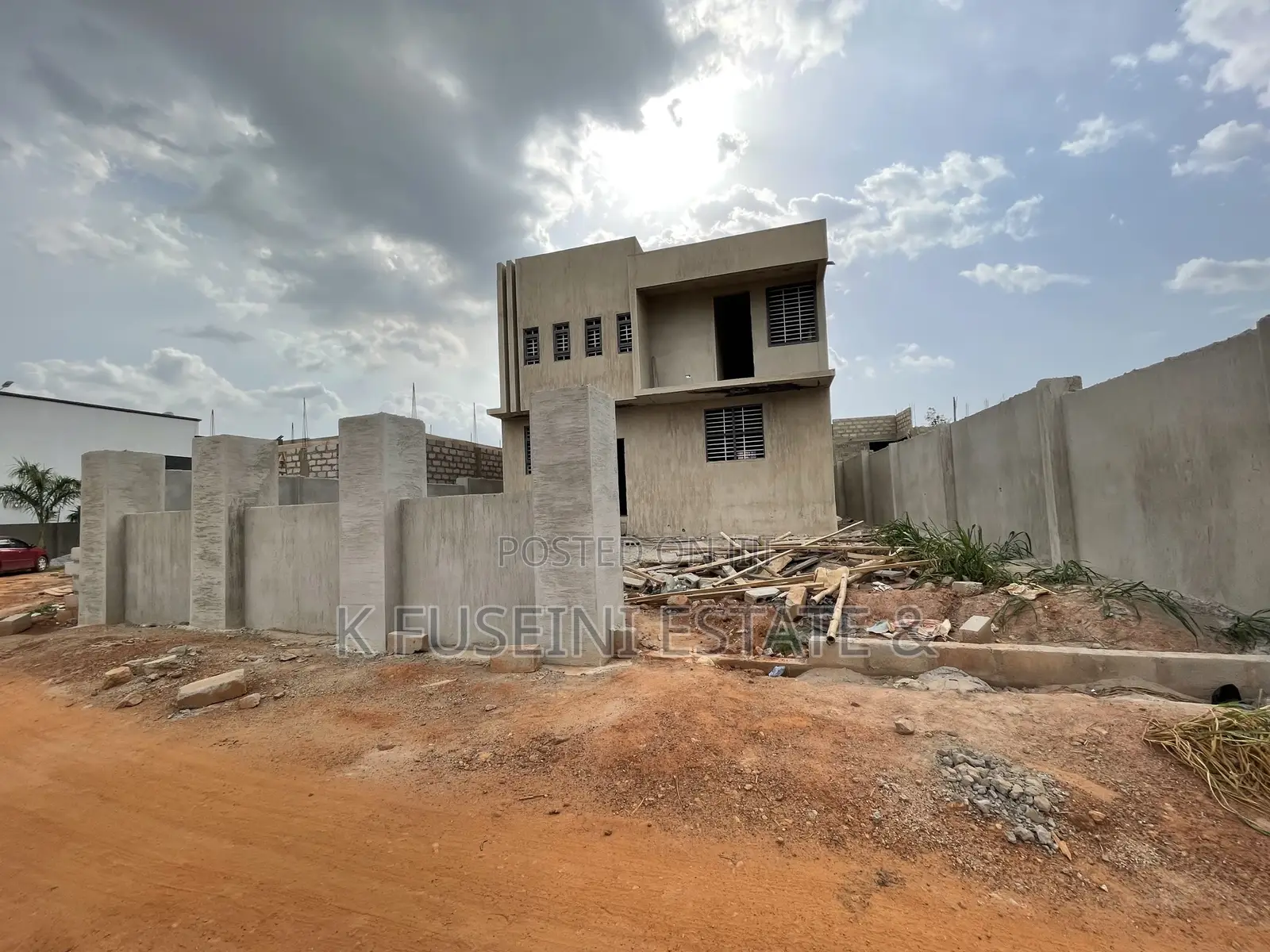 4bdrm House in K Fuseini Estate, Kumasi Metropolitan for sale