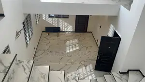 4bdrm House in K Fuseini Estate, Kumasi Metropolitan for sale