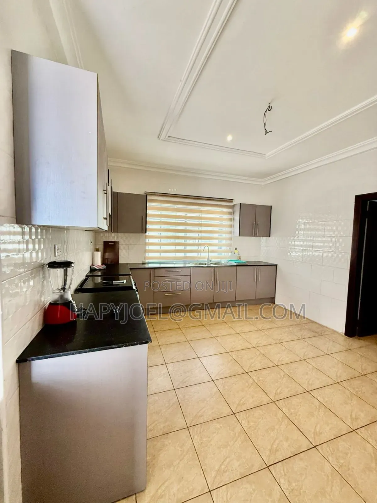 Contemporary Self Compound for Sale