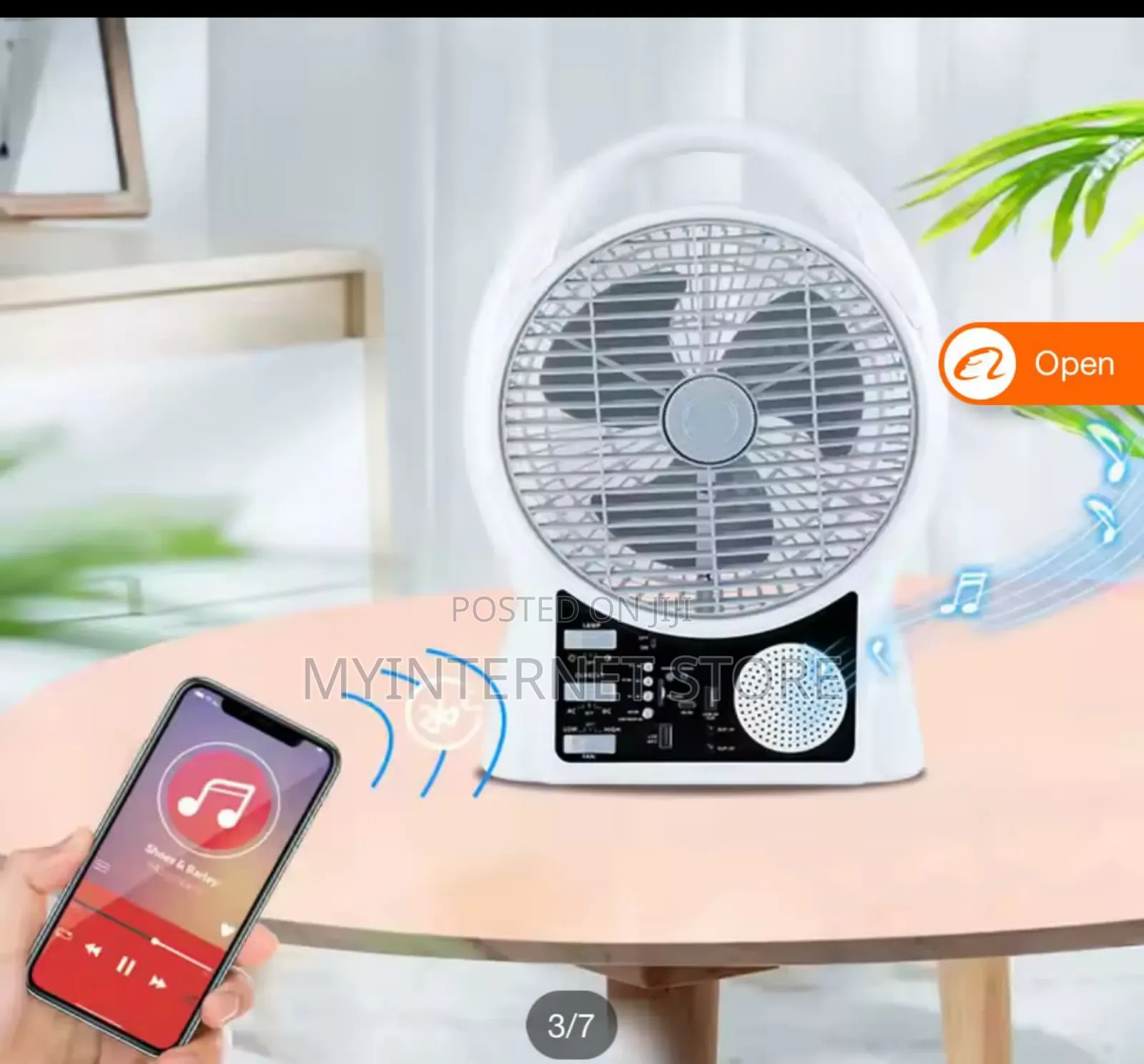 Rechargeable Fan With Solar Panel