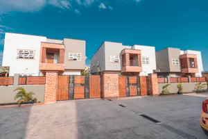 Newly Build 4 Bedroom House With Bq In A Gated Community