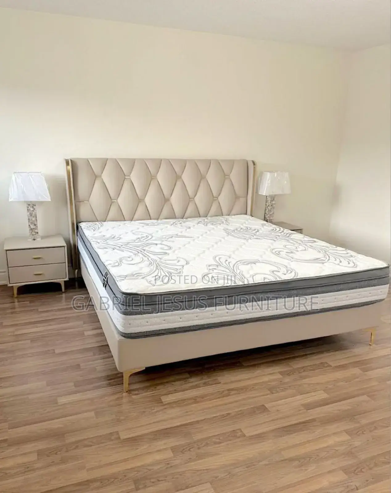 Super King Size Bed With Mattress and Nightstand