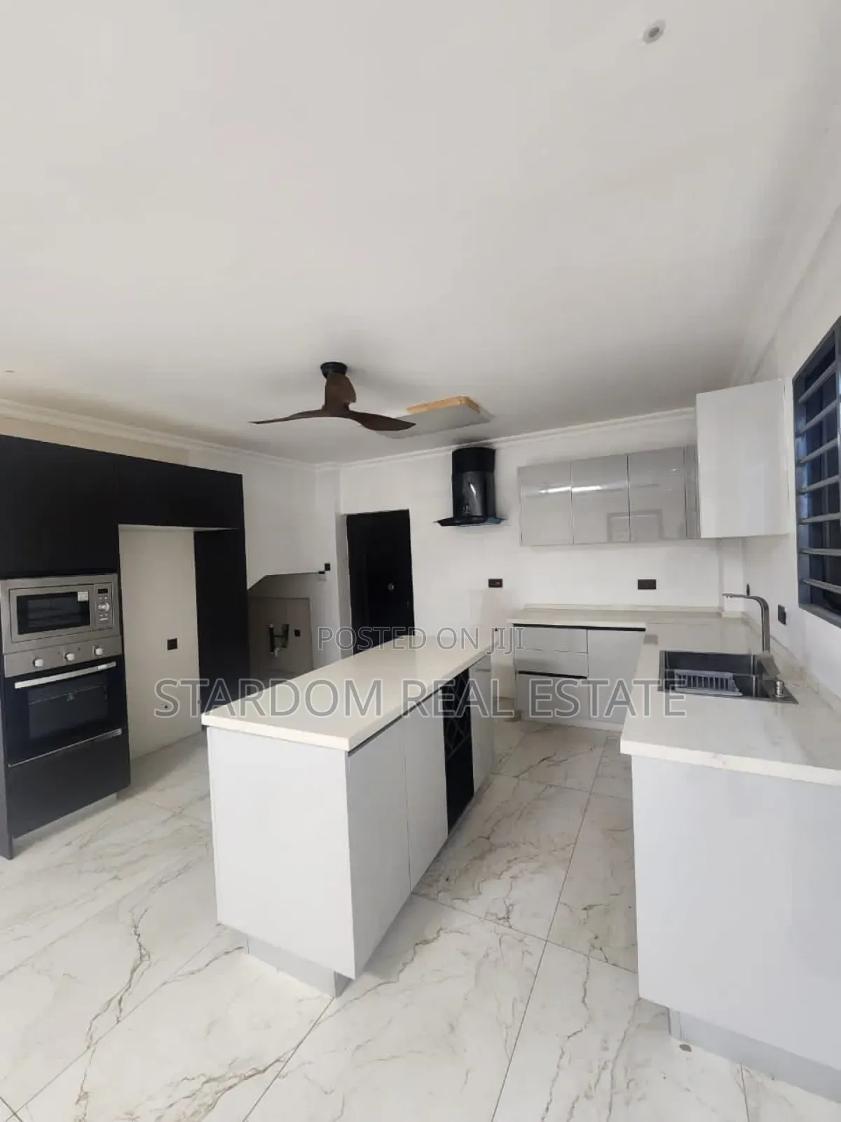 3bdrm Duplex in Ogbojo, East Legon for rent