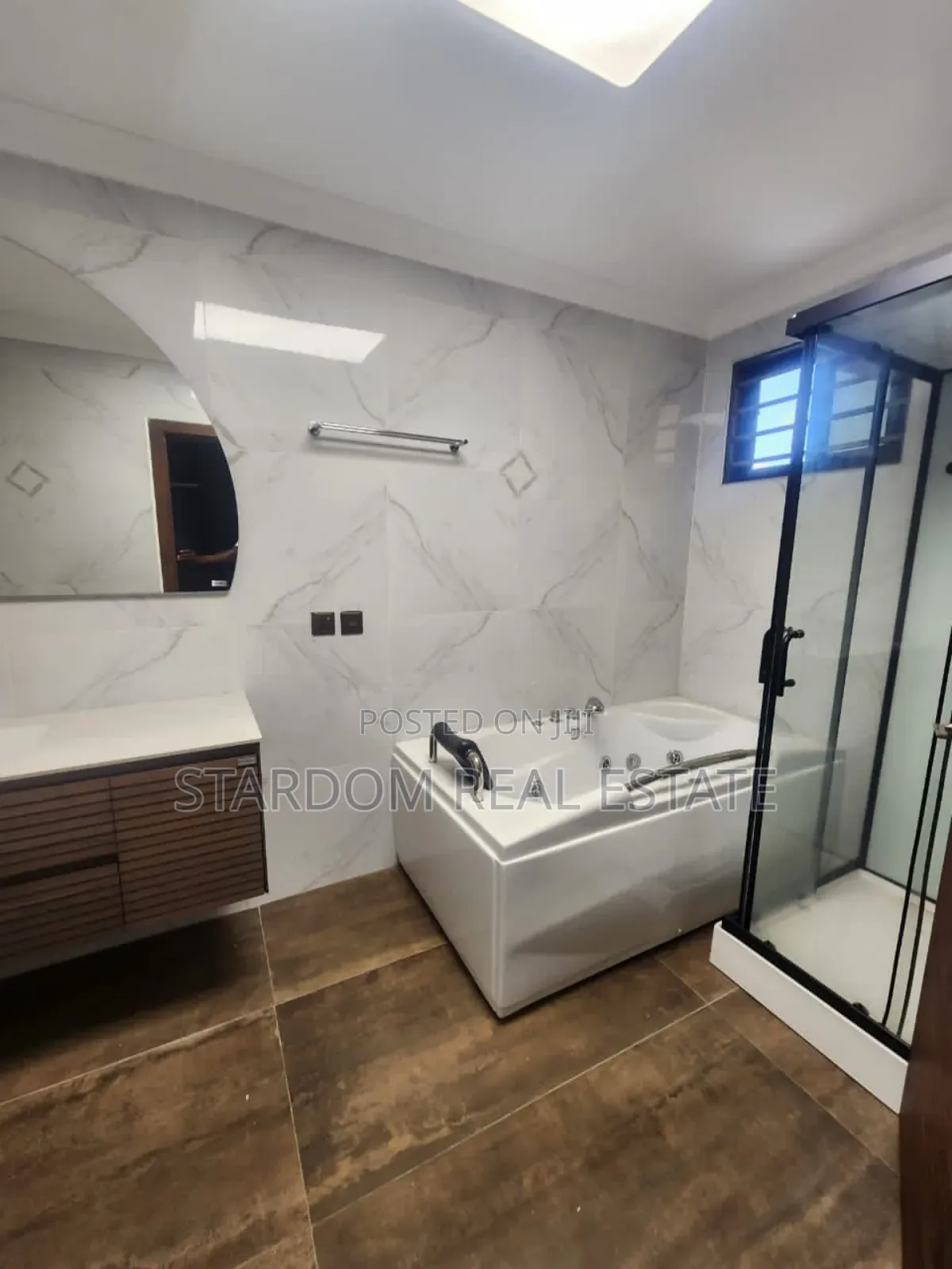 3bdrm Duplex in Ogbojo, East Legon for rent