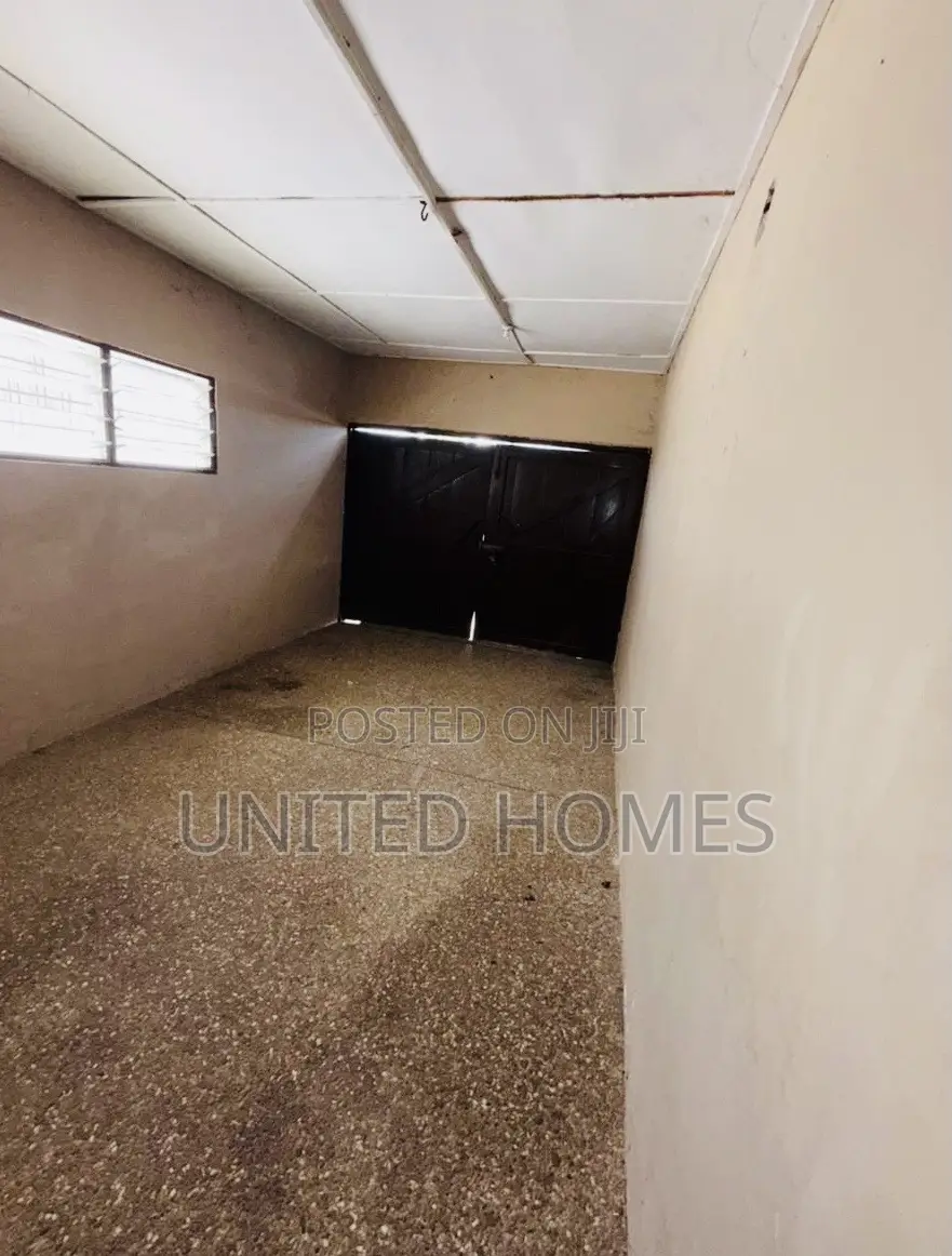 4bdrm House in Gbawe for sale
