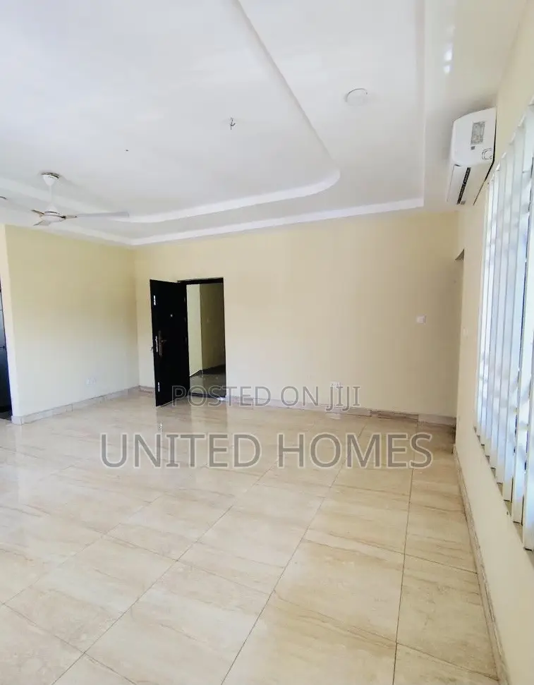4bdrm House in East Legon for rent
