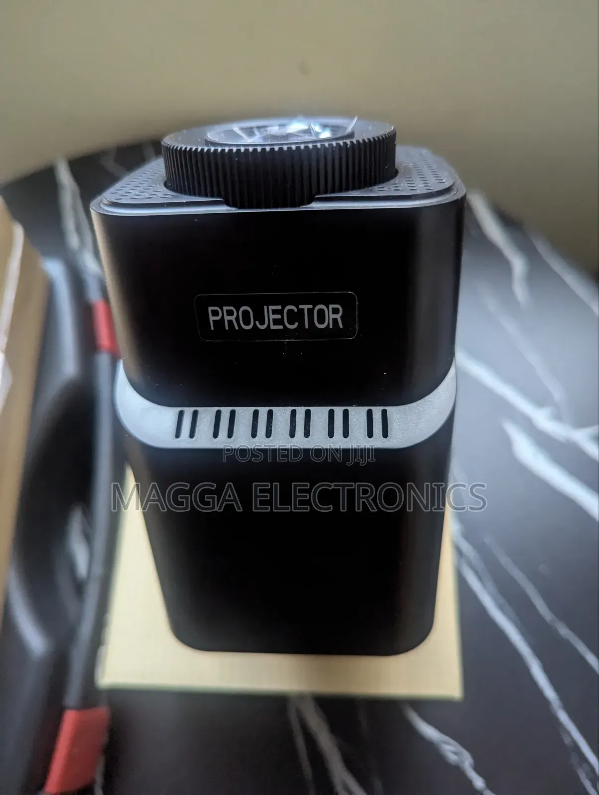 Smart Android Portable Projector